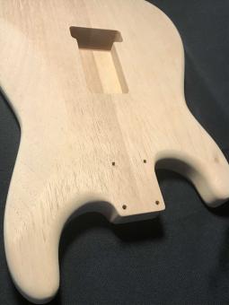 Corpo de guitarra em cedro  modelo ST